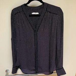 100% silk Vince Button Down Blouse